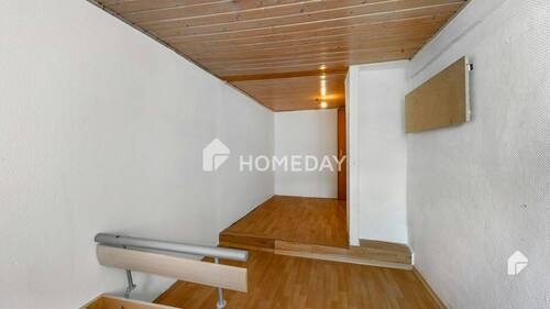 1. OG Schlafzimmer 2 - 