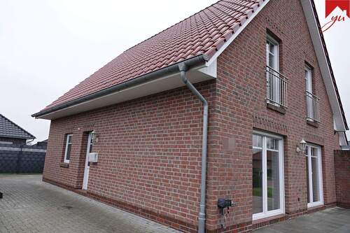 Außenansicht Straßenseite - 