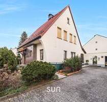 CHARMANTES EINFAMILIEN-ECKHAUS mit großem Grundstück, nah am Main - mit viel Potenzial - Kelsterbach