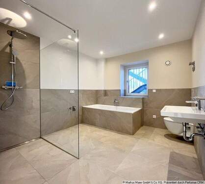 Bad - 2 Zimmer Büro in Dorfen