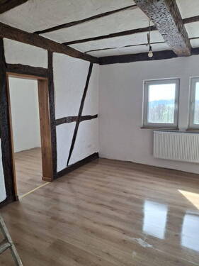 Bild 2 - 5 Zimmer Einfamilienhaus zum Kaufen in Unterleichtersbach