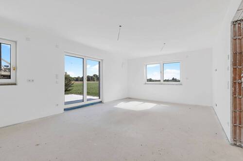 Wohn- und Essbereich - 2 Zimmer Etagenwohnung zum Kaufen in Ingolstadt