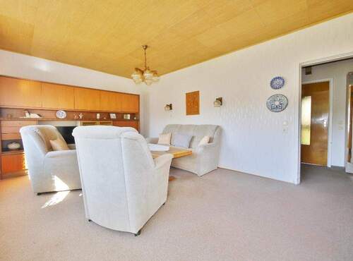 Wohnzimmer - Doppelhaushälfte mit 142,00 m&sup2; in Haan zum Kaufen