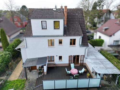 Hausansicht von hinten - Einfamilienhaus mit 180,00 m&sup2; in Neuenhagen zum Kaufen
