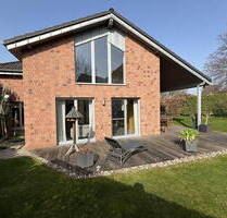 Freistehendes Architektenhaus mit Einliegerwohnung, vielseitig, energieeffizient und großzügig - Wassenberg