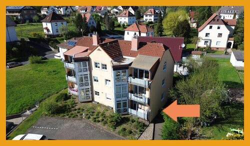 Luftbild - ERDGESCHOSS-WOHNUNG MIT NETTEN MIETERN! KEINE KÄUFERPROVISION!