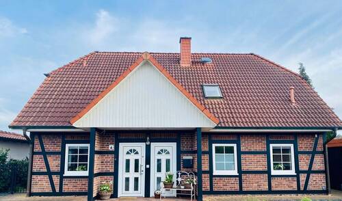 Frontansicht - 5 Zimmer Einfamilienhaus zum Kaufen in Ovelgönne