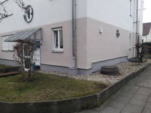 Wohnungaußenansicht 1 - 1 Zimmer Terrassenwohnung zur Miete in Dresden