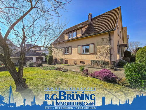 Zweifamilienhaus in Kehl - Zweifamilienhaus mit Geschichte auf der Insel in Kehl