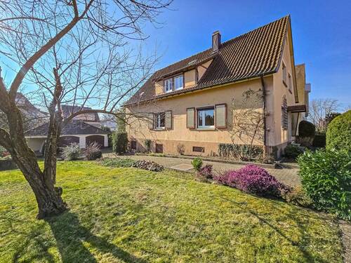 Nord-Ost-Ansicht - 9 Zimmer Mehrfamilienhaus, Wohnhaus zum Kaufen in Kehl