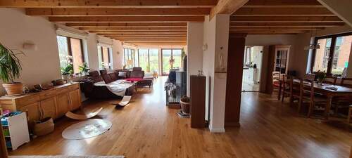 Wohnbereich - Einfamilienhaus mit 285,00 m&sup2; in Neuengörs zum Kaufen