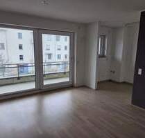 Ruhige und sonnige 2-Zimmer-Wohnung mit gehobener Innenausstattung mit Balkon in Alt-Perlach - München Ramersdorf-Perlach