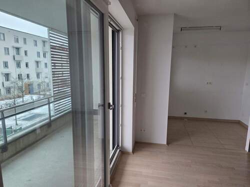 Küche Balkon Wohnzimmer - Etagenwohnung mit 51,40 m&sup2; in München zum Kaufen