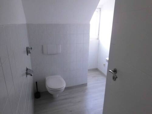 Bad - 2 Zimmer Etagenwohnung in Stuttgart