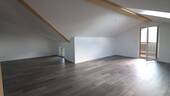 Wohnzimmer mit Zugang Balkon - 