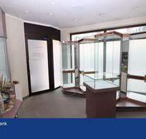 Wohn- und Geschäftshaus in zentraler Lage in Burg