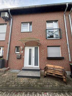 Hausansicht - Reihenmittelhaus in Jüchen-Hochneukirch