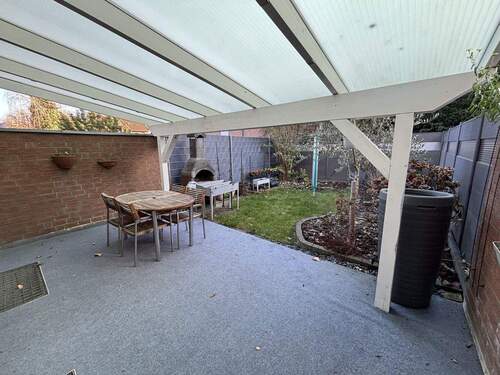 Terrasse und Garten - 5 Zimmer Reihenmittelhaus zum Kaufen in Jüchen