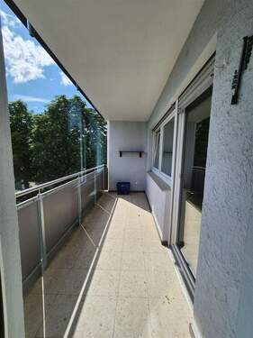 Balkon - 3 Zimmer Etagenwohnung zur Miete in Sinsheim