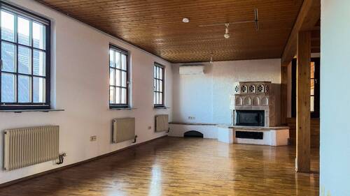 Wohnzimmer - Mehrfamilienhaus, Wohnhaus in Böblingen zum Kaufen