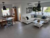 Wohnzimmer - 4 Zimmer Etagenwohnung zum Kaufen in Troisdorf
