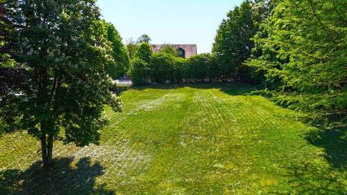 Schön eingewachsener Garten - Exklusives Grundstück für 13-15 Wohneinheiten in Top-Lage von Aschheim