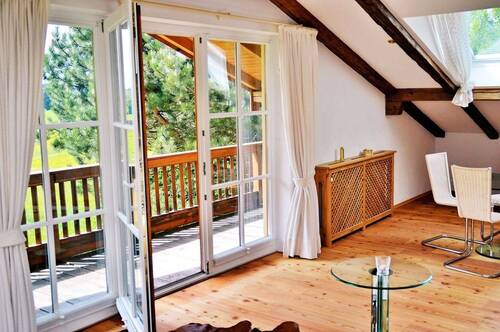 Wohnzimmer OG mit Balkon - 