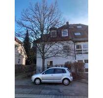 Attraktive 2,5 Zimmer Eigentumswohnung mit Loggia und Galerie - Dresden Bühlau/Weißer Hirsch