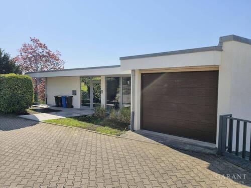 Hausansicht2 - 6 Zimmer Bungalow zur Miete in Pforzheim