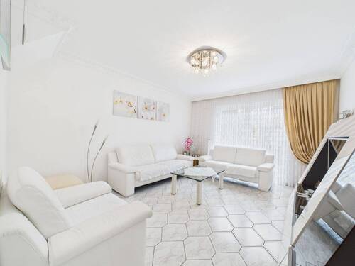 Wohnzimmer - 5 Zimmer Reihenendhaus in Hamburg