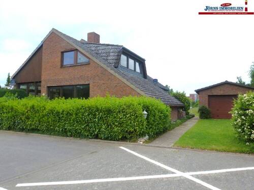 Vorderansicht - 7 Zimmer Einfamilienhaus in Fehmarn OT Burg