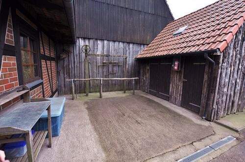 13_stall_aussen_DSC_2858_prep.jpg - 