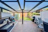überdachte Terrasse - 6 Zimmer Doppelhaushälfte in Dormagen