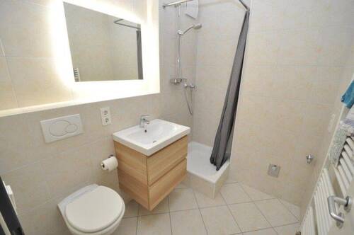 Bad - 1 Zimmer Etagenwohnung zum Kaufen in Konstanz