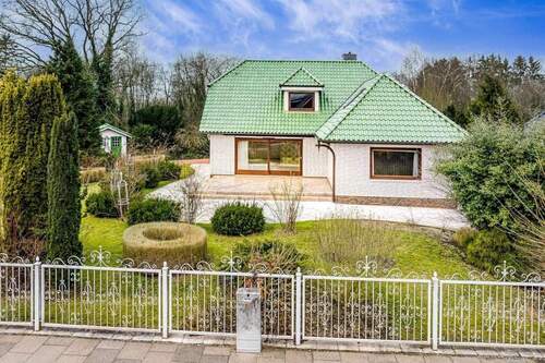 Vorderansicht - 5 Zimmer Einfamilienhaus in Klein Nordende