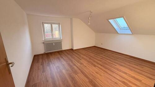 Schlafen - 2 Zimmer Etagenwohnung zur Miete in Dorfen