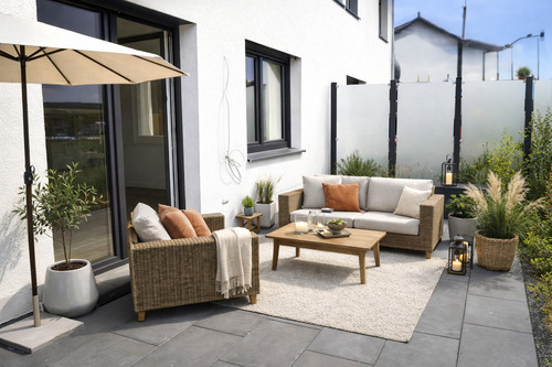 Einrichtungsbeispiel Terrasse - Doppelhaushälfte mit 120,00 m&sup2; in Geiselwind zum Kaufen