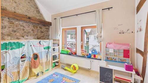 weiteres Zimmer im Dachgeschoss - 