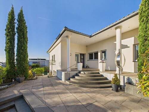 Repräsentative Außenansicht - 