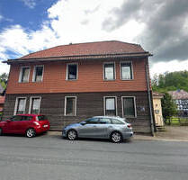 Charmantes Fachwerkhaus mit 2 vermieteten Wohneinheiten in Bremke - Gleichen