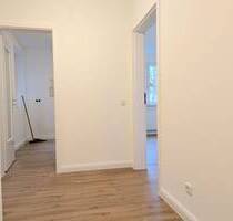 Frisch sanierte Wohnung in Harburg! Erdgeschoss mit eigener Terrasse! - Hamburg Eißendorf