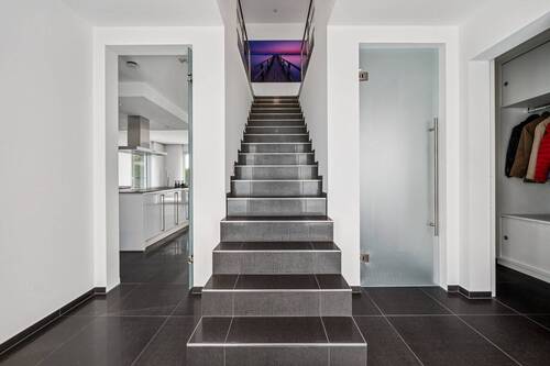 Eingang - 4 Zimmer Einfamilienhaus in Mönchengladbach