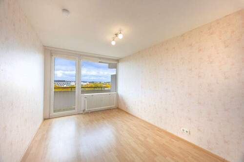 Orion4-Zimmer2_wW1_web - 