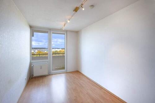 Orion4-Zimmer1_wW1_web - 