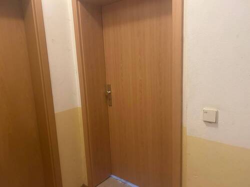 Wohnungstür - Etagenwohnung mit 41,80 m² in Halle (Saale) zur Miete