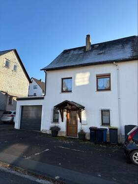 Straßenansicht - 4 Zimmer Reihenendhaus zum Kaufen in Eschenburg