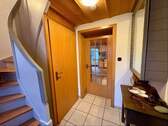 Eingangsbereich - Flur - 4 Zimmer Reihenendhaus in Eschenburg