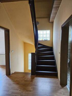 Treppe zum DG - 