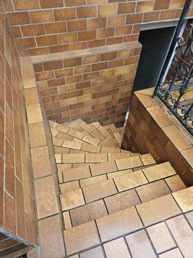 Zugang Keller außen - 