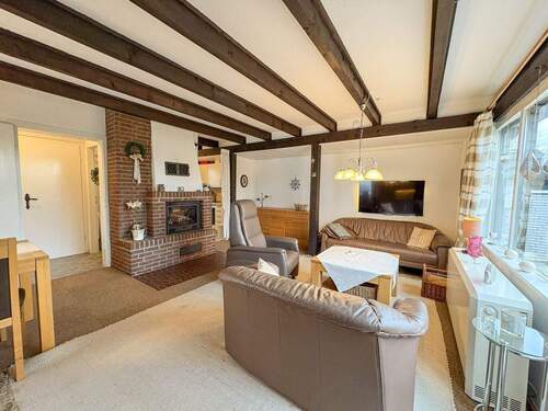 Wohnbereich mit Kamin - 